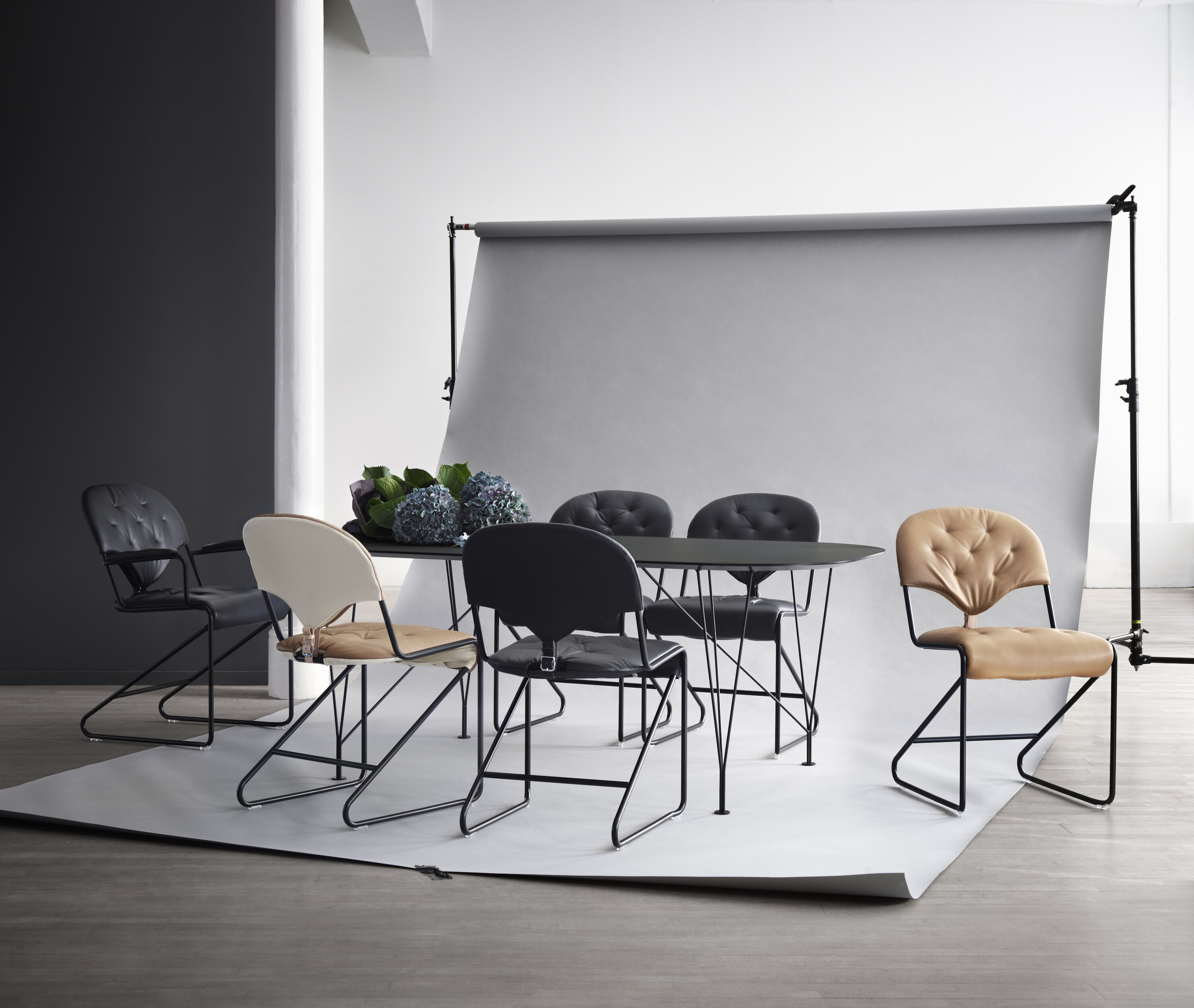 Sam chair black naturale camel